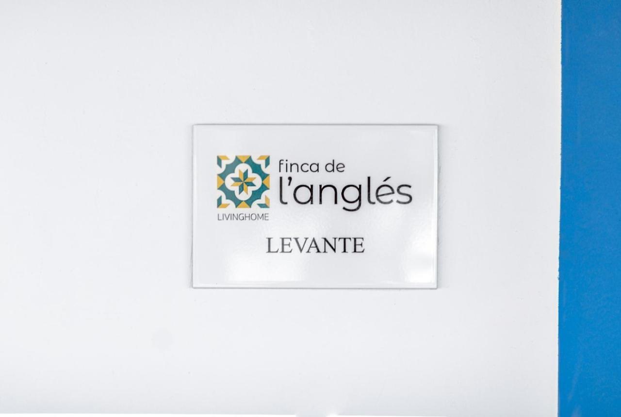 De L'angles. Levante Ferienhaus *